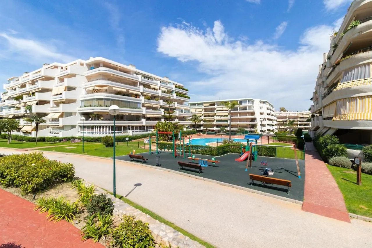 Apartamento Con Espectaculares Vistas Al Golf En Marbella - Xallas 2 3 Apartment 0*,  Spain