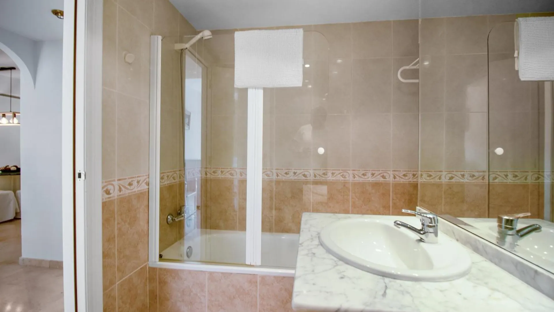 Apartamento Con Espectaculares Vistas Al Golf En Marbella - Xallas 2 3 Apartment